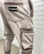 Încarcă imaginea în vizualizatorul Galerie, Pantaloni crem/cappuccino
