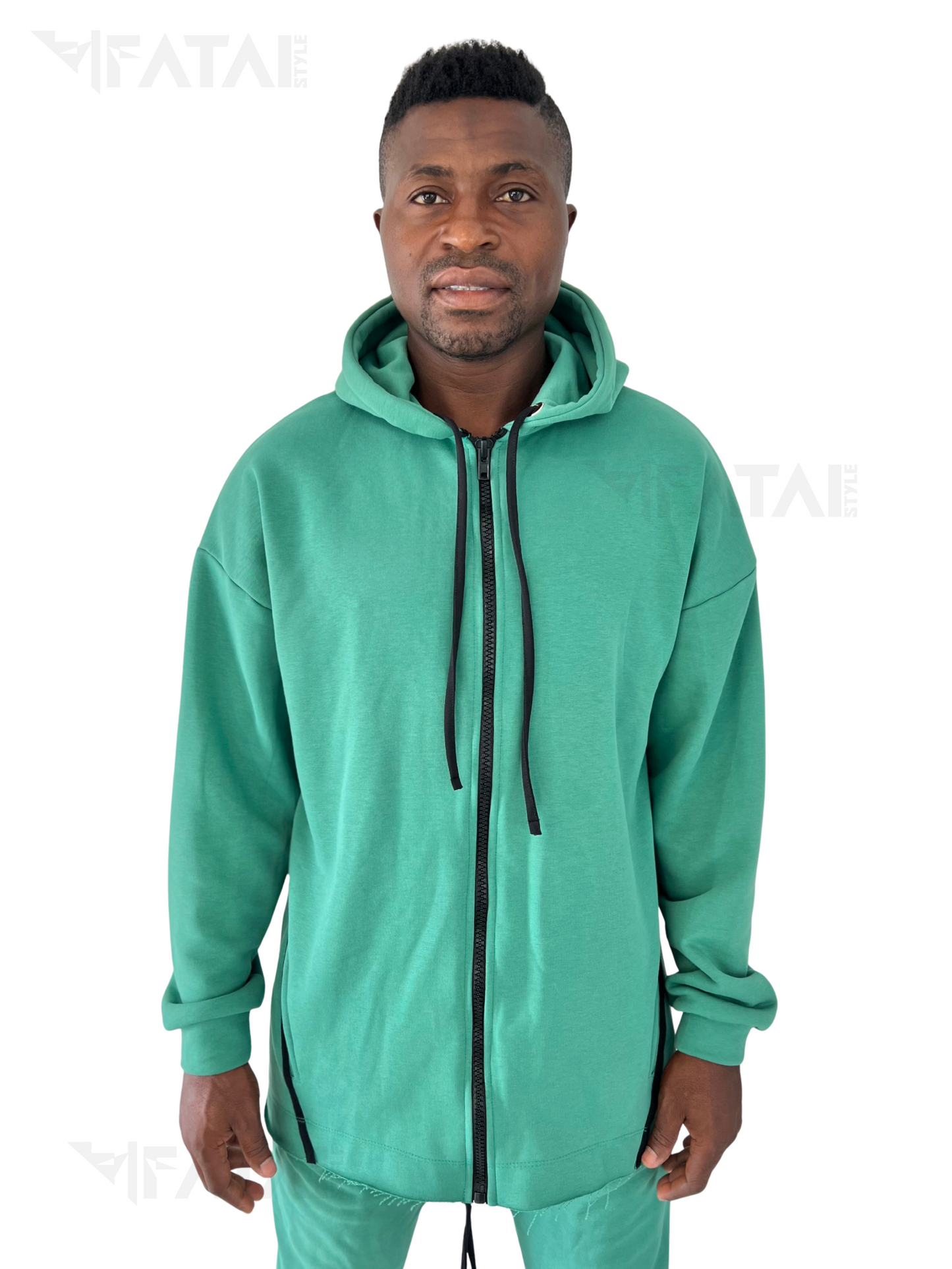 Compleu verde cu detalii negre