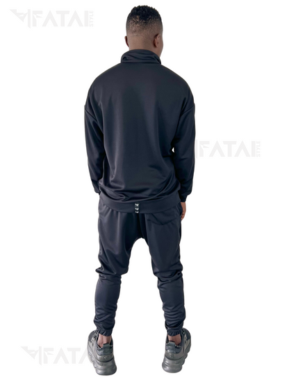 Compleu negru cu benzi albe aplicate