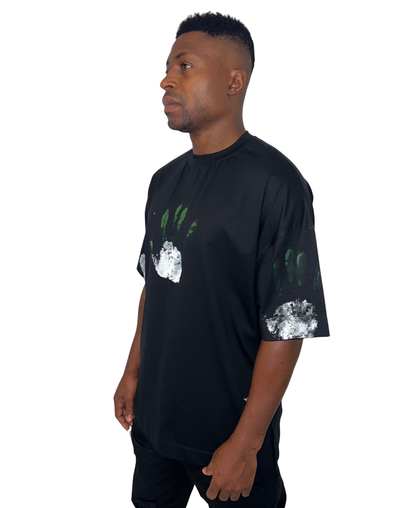 Tricou negru vopsit manual