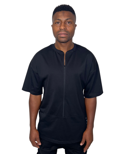 Tricou negru cu fermoar negru si extensie