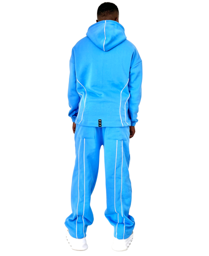 Trening bleu cu detalii albe