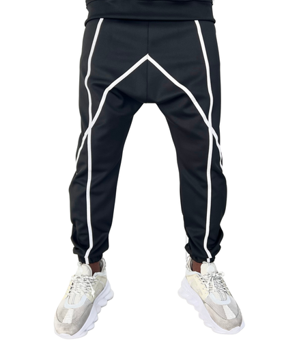 Pantaloni negri cu dungute albe aplicate