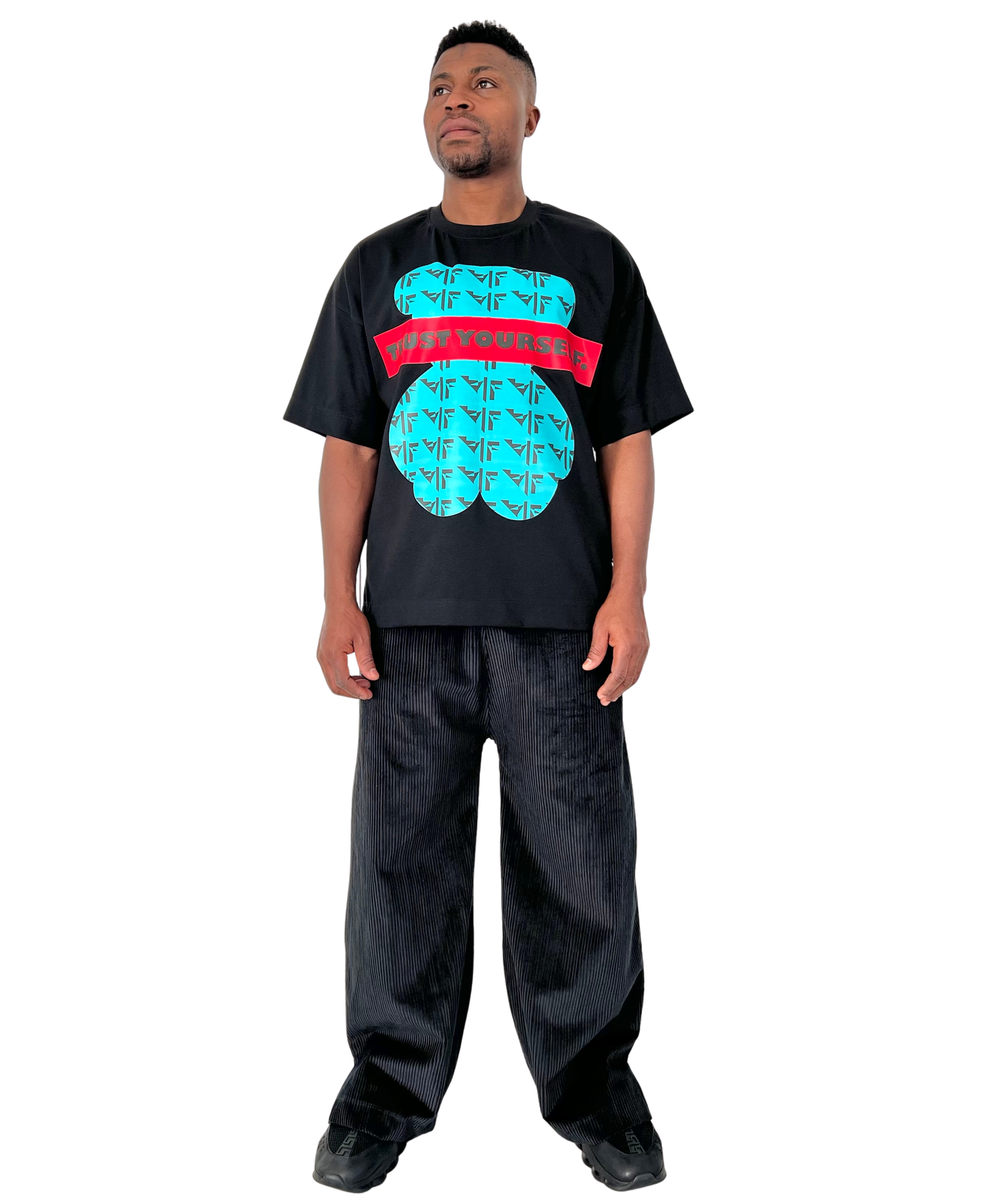 Tricou negru cu print ursulet