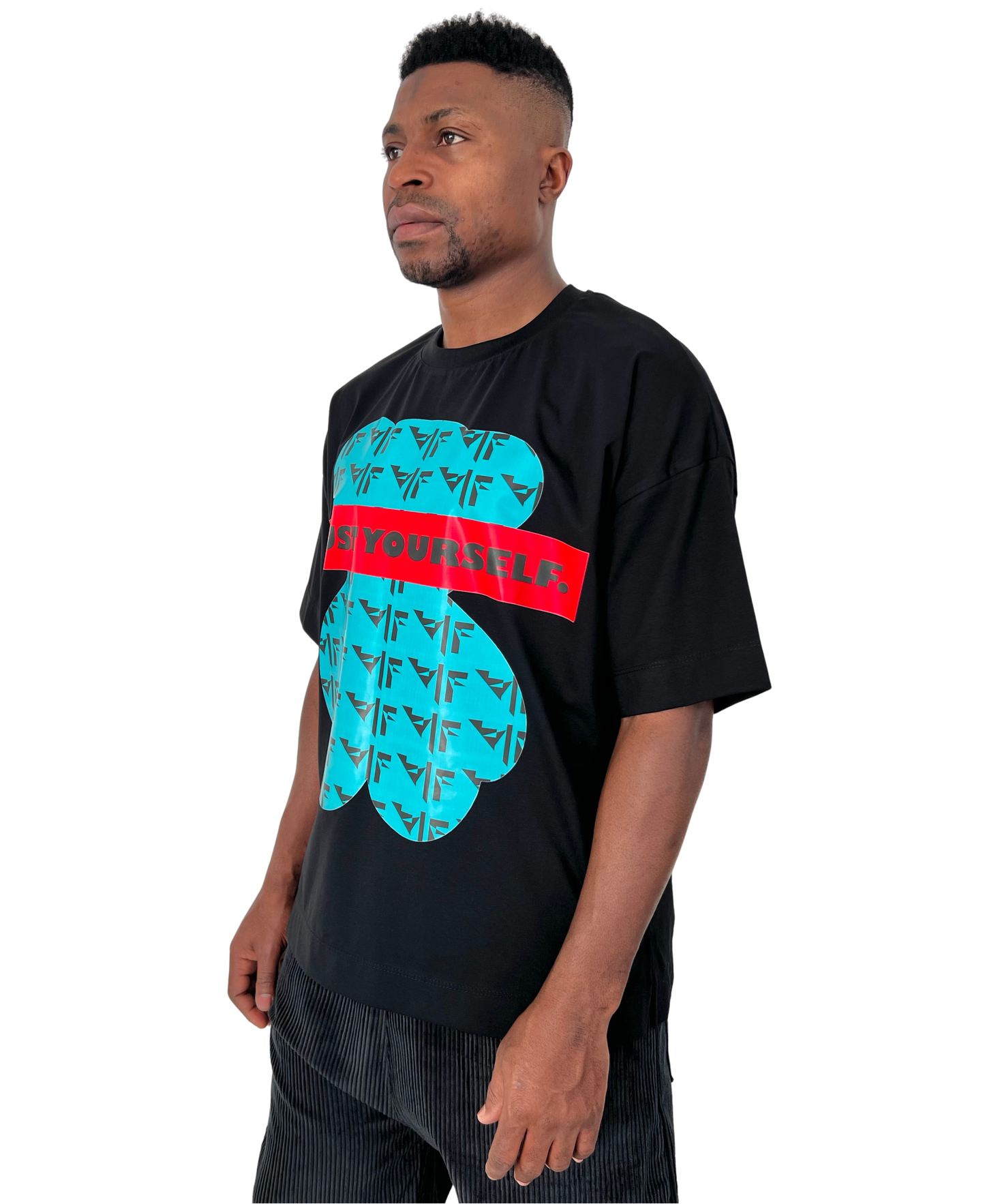 Tricou negru cu print ursulet