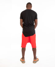 Încarcă imaginea în vizualizatorul Galerie, Red short trousers with black line - Fatai Style
