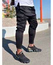 Încarcă imaginea în vizualizatorul Galerie, Black trousers with great design - Fatai Style
