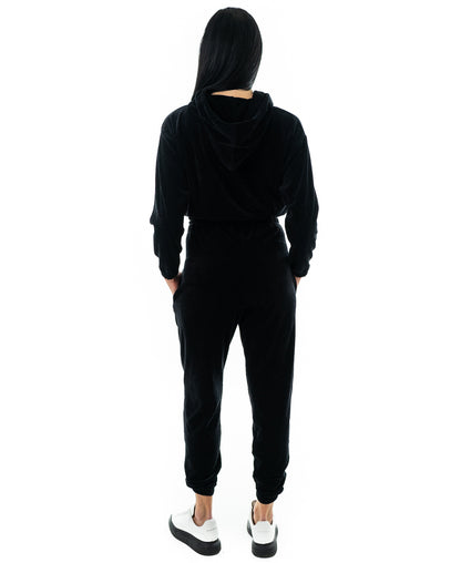Trening negru catifea cu o cusatura alba