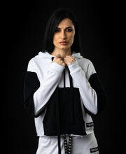 Încarcă imaginea în vizualizatorul Galerie, Bluza alb si negru - tip 2in1
