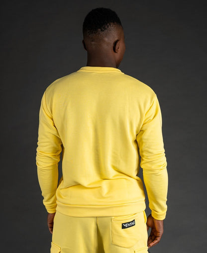 Yellow sweater with accesories - Fatai Style