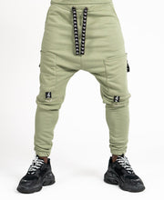 Încarcă imaginea în vizualizatorul Galerie, Green trousers with pockets - Fatai Style
