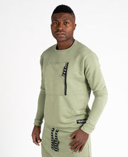 Încarcă imaginea în vizualizatorul Galerie, Green sweater with pockets - Fatai Style
