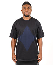 Încarcă imaginea în vizualizatorul Galerie, Tricou negru oversize cu design albastru
