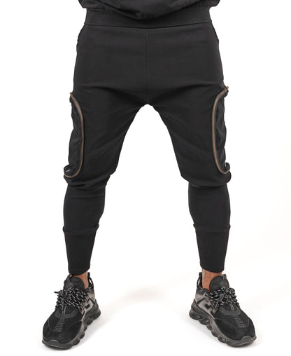 Pantaloni negri cu buzunare laterale detasabile