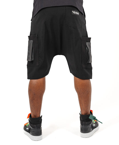 Pantaloni negri cu buzunare laterale cu design