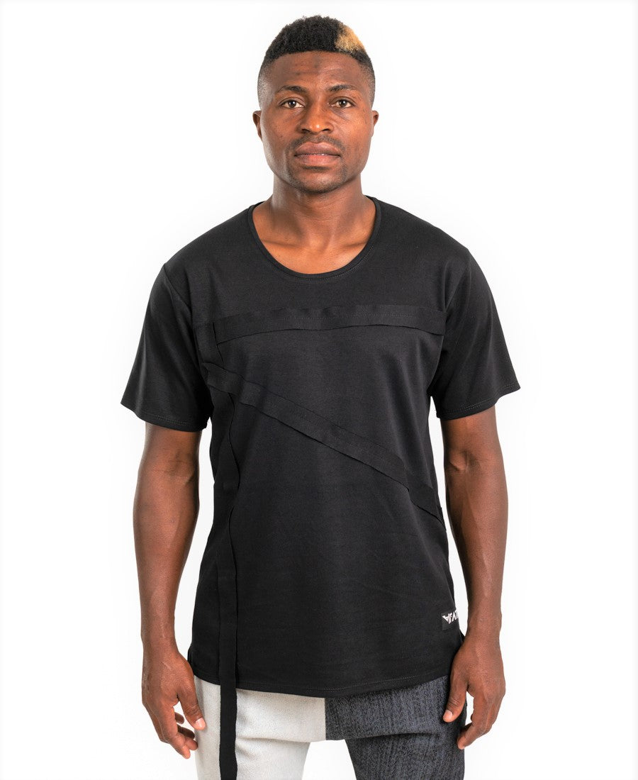 Tricou negru cu design deosebit