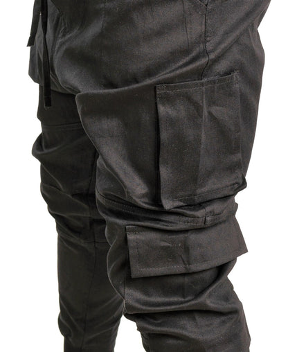Pantaloni negri cu diverse buzunare laterale si elastec la glezna