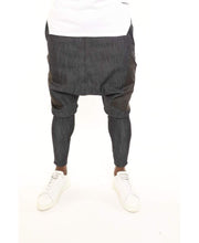 Încarcă imaginea în vizualizatorul Galerie, Dark blue jeans with black pockets - Fatai Style
