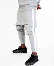 Încarcă imaginea în vizualizatorul Galerie, Grey tracksuit trousers with white lines - Fatai Style

