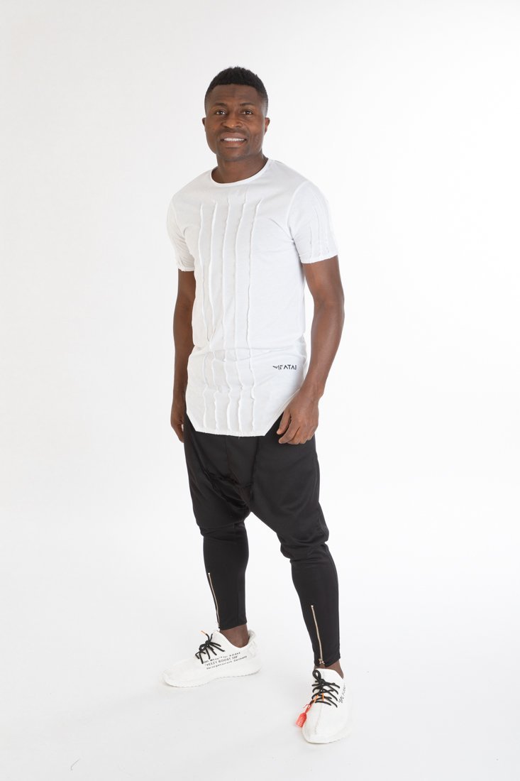 White t-shirt with vertical design - Fatai Style