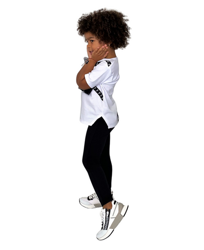 Compleu fete alb si negru (tricou+colant)