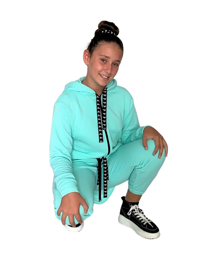 Trening fete cu spatele lung - verde menta (bluza+pantalon)