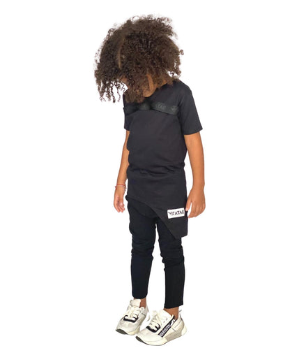 Pantaloni unisex negru cu detalii la gamba