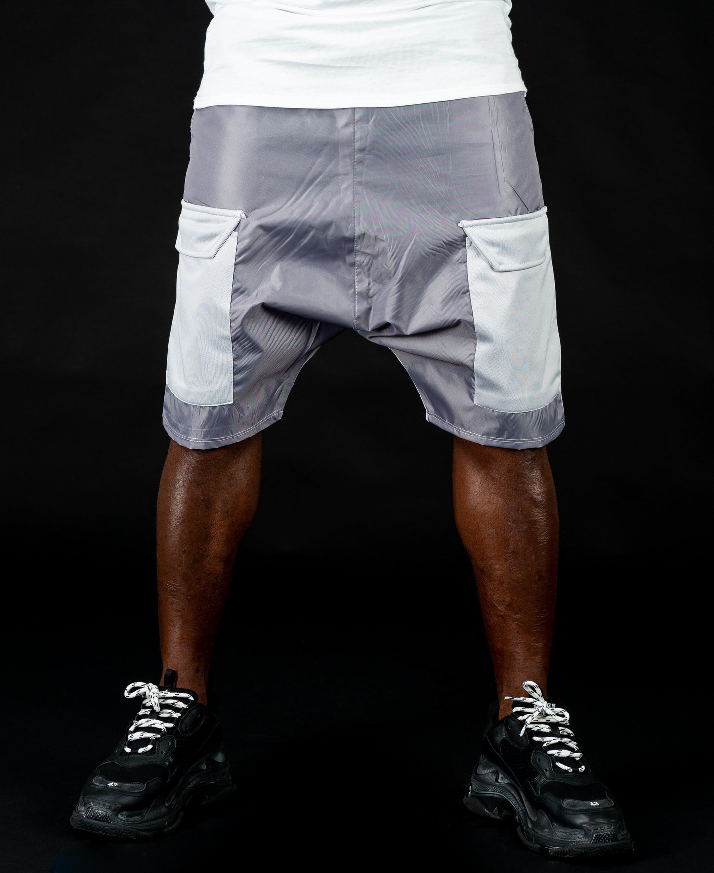 Short grey trousers with light grey pockets - Fatai Style