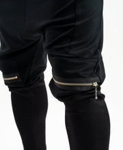 Încarcă imaginea în vizualizatorul Galerie, Black trousers with silver zips - Fatai Style
