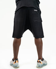 Încarcă imaginea în vizualizatorul Galerie, Short black trousers with black pockets - Fatai Style
