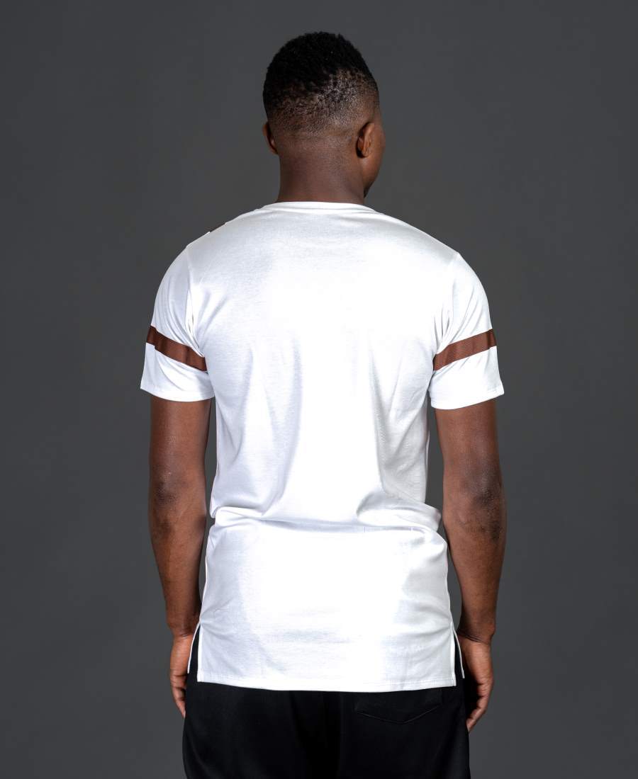 White t-shirt with long brown design - Fatai Style