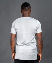 Încarcă imaginea în vizualizatorul Galerie, Grey t-shirt with black pocket - Fatai Style
