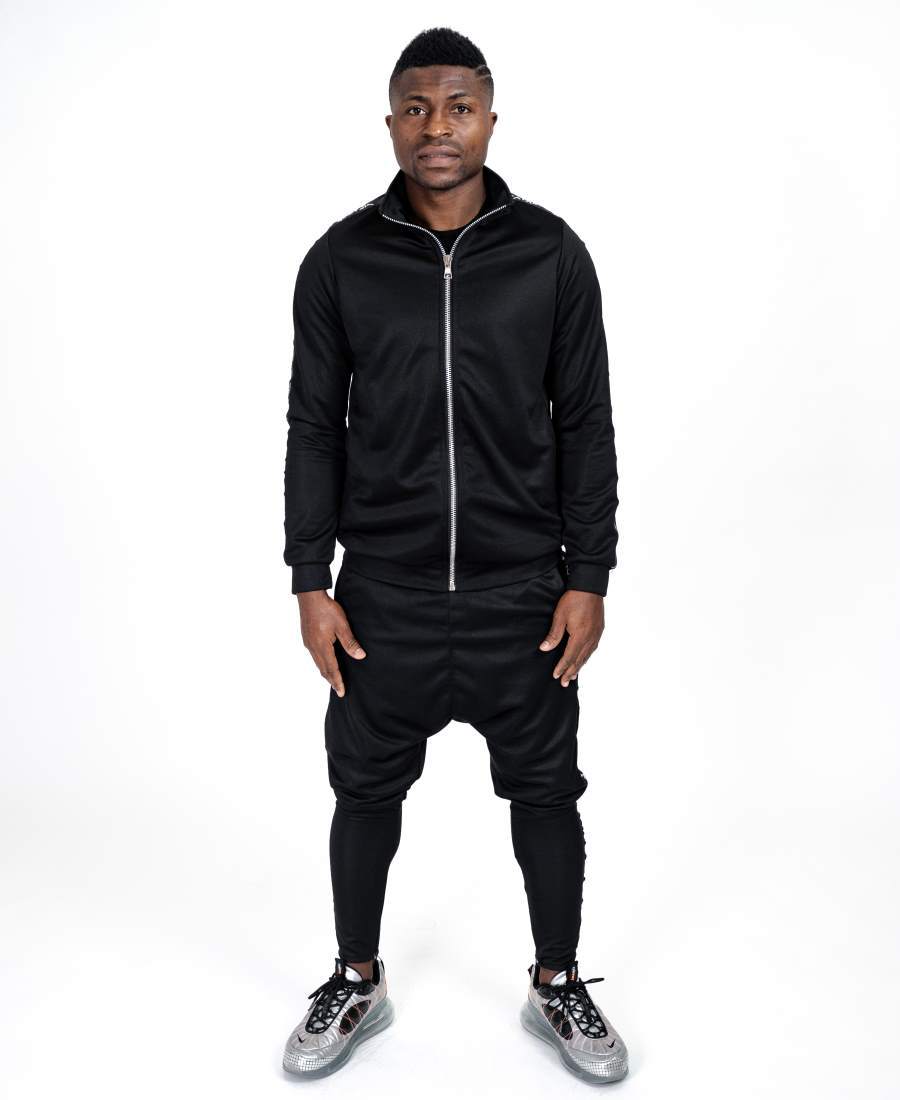 Black tracksuit with big F-sign - Fatai Style